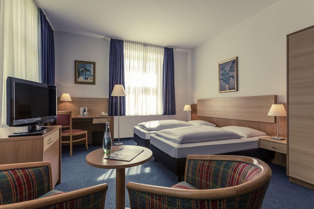 Hotel Schloss Neustadt-Glewe Extérieur photo