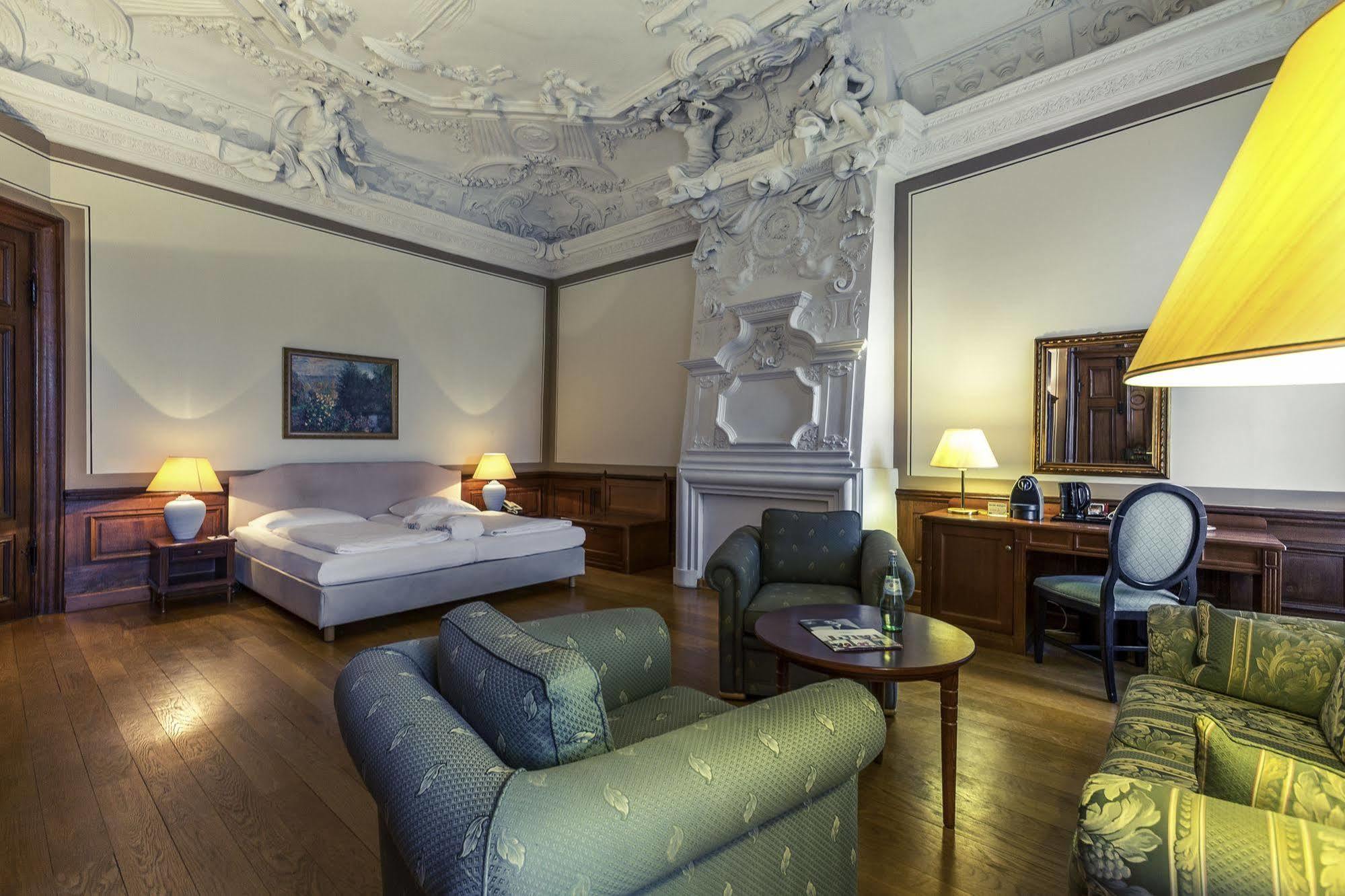 Hotel Schloss Neustadt-Glewe Extérieur photo