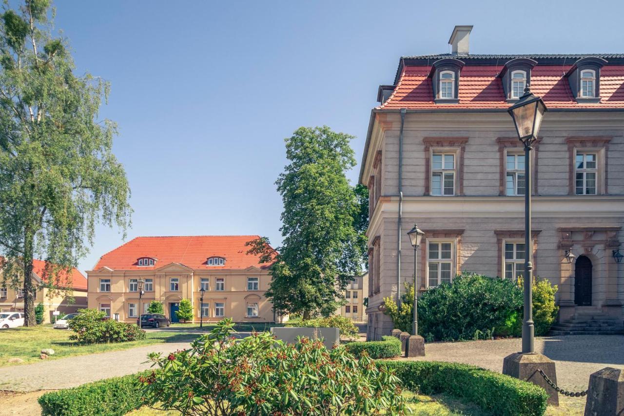 Hotel Schloss Neustadt-Glewe Extérieur photo